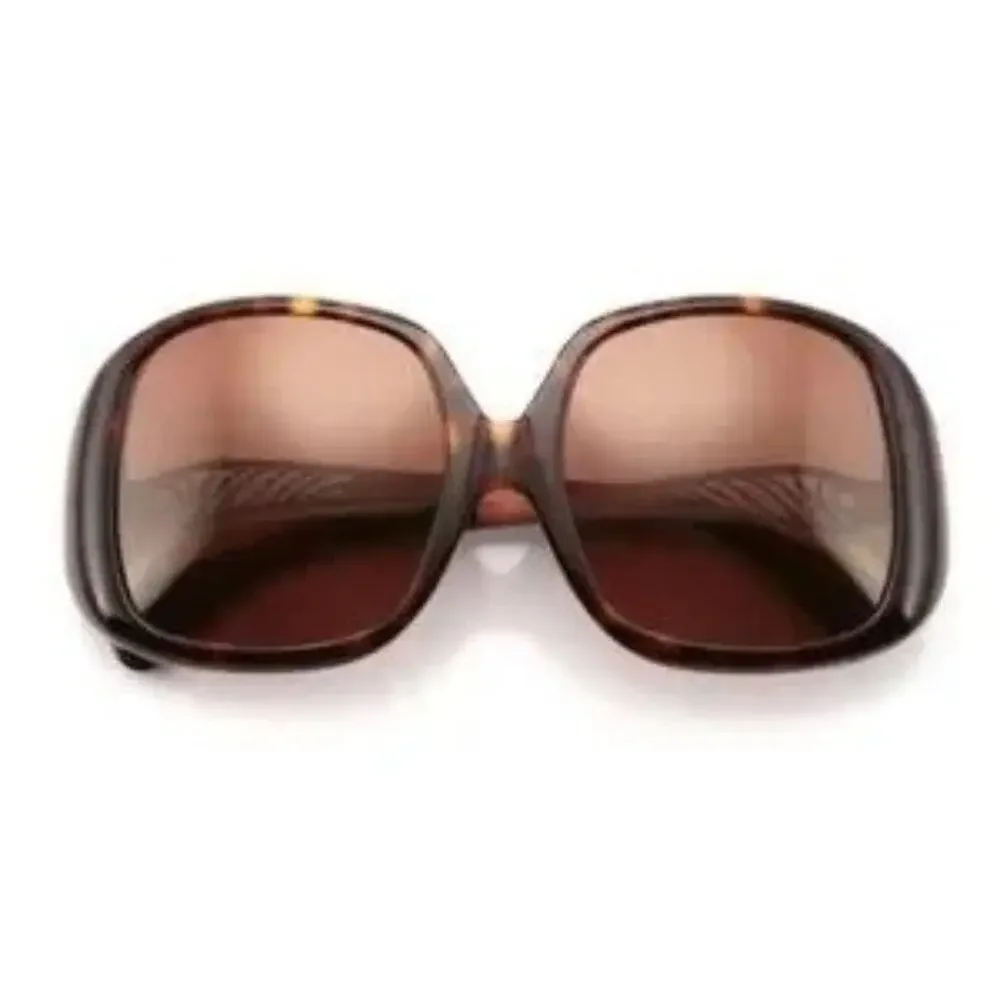 WILDFOX NIB With Case Liz Sunglasses in Tortoise